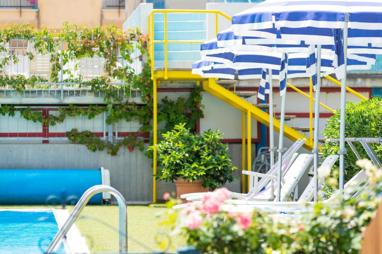 Hotel Caesar Cesenatico Dış mekan fotoğraf