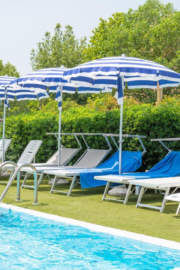 Hotel Caesar Cesenatico Dış mekan fotoğraf