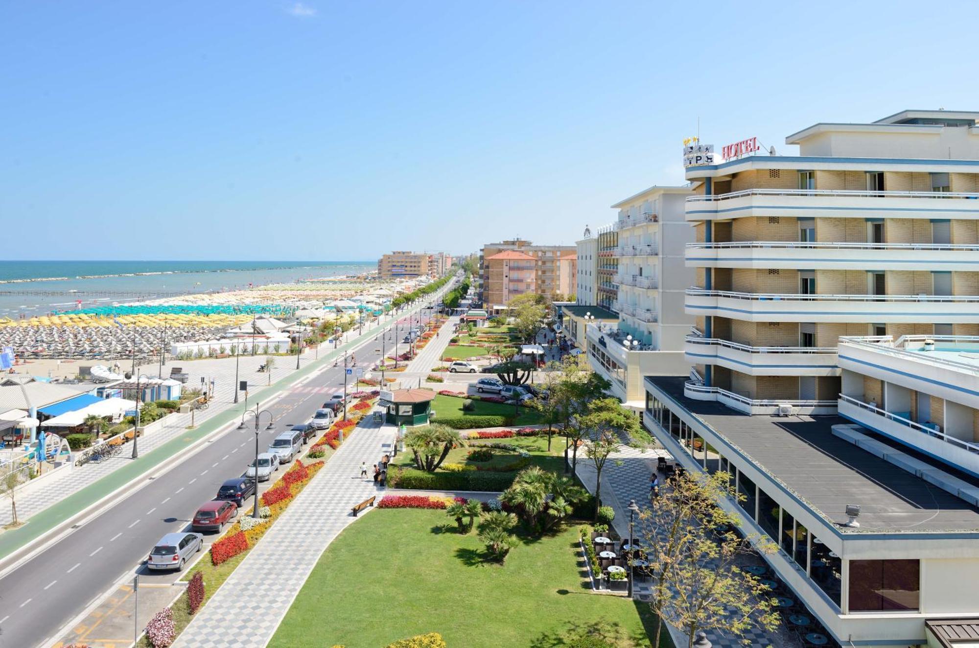 Hotel Caesar Cesenatico Dış mekan fotoğraf
